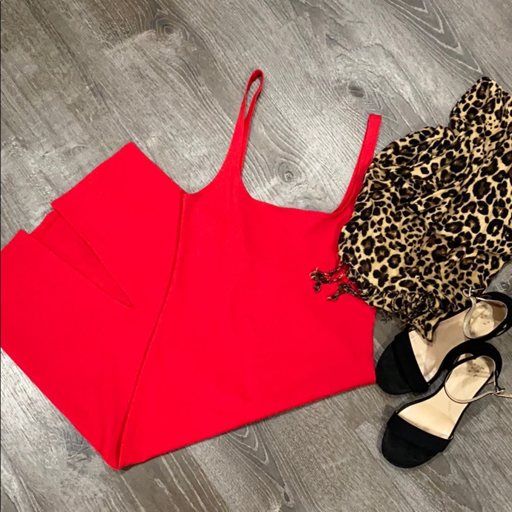 Forever21 Midi Red dress